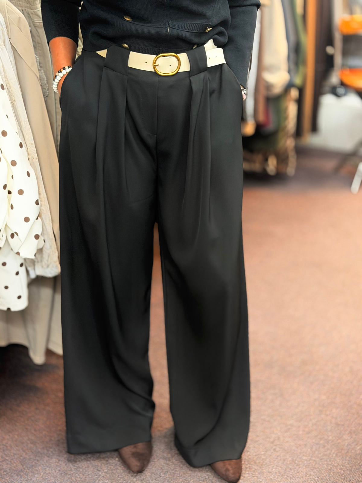 ZARA- W/LEG BELTED TROUSER