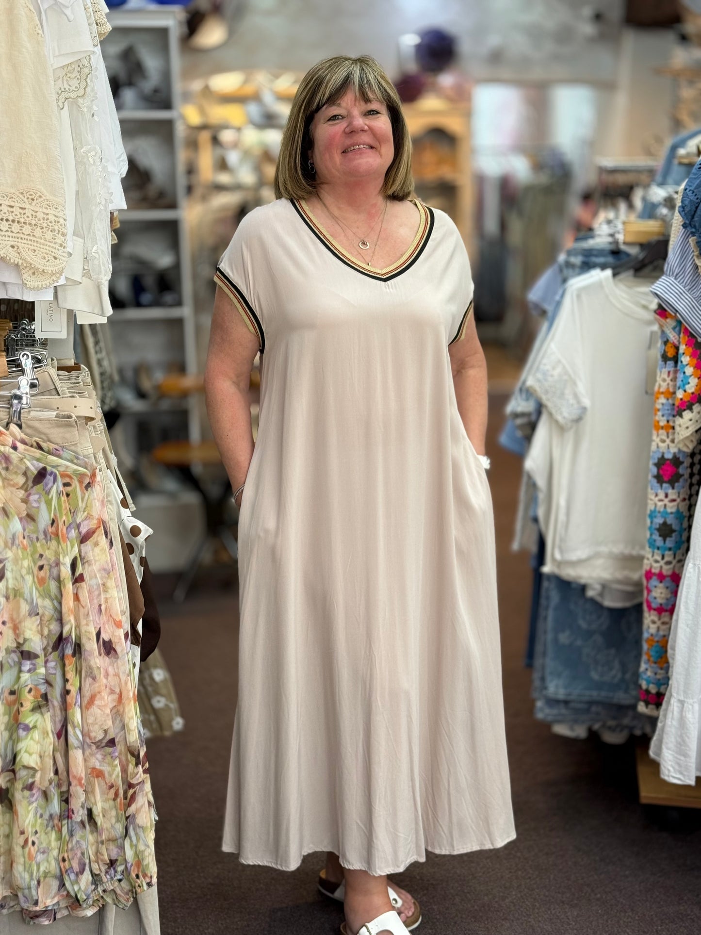 EZRA- V NECK MAXI SHIFT DRESS #SunshineSALE