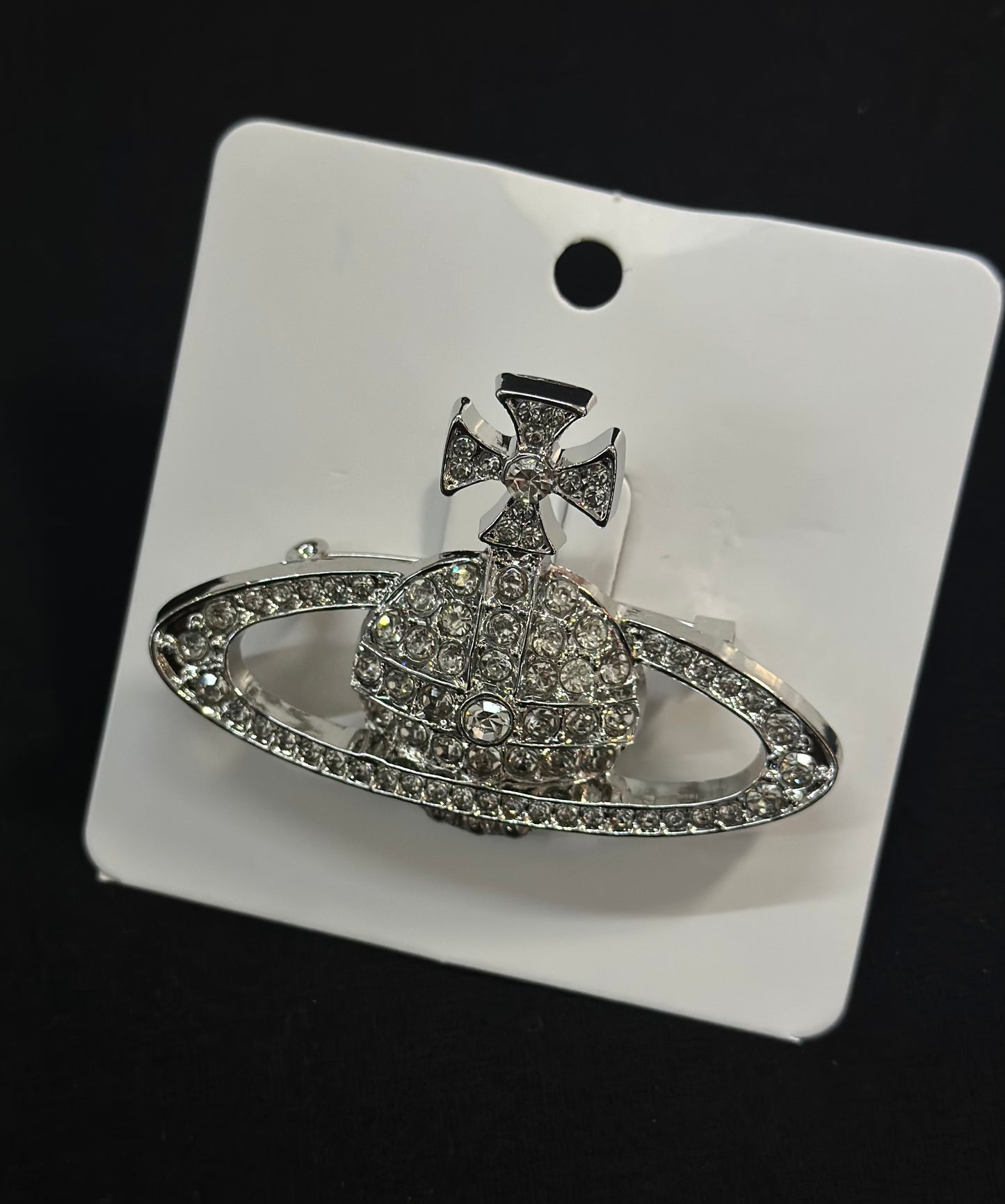 D- INSPIRED BROACH