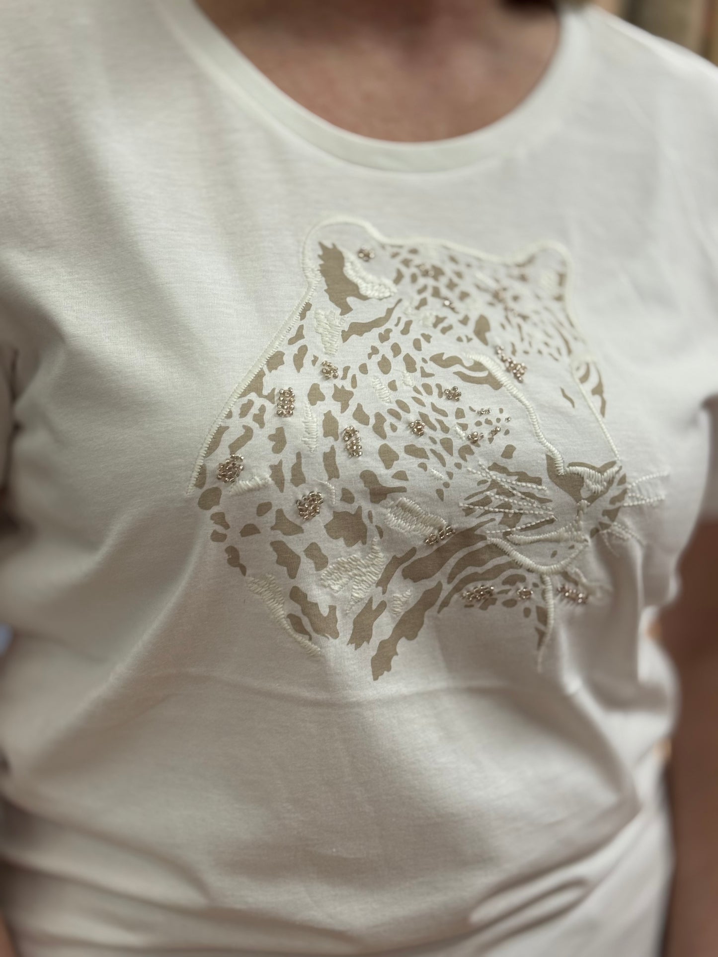 FRANSA EVANI SEQUIN LEOPARD TEE