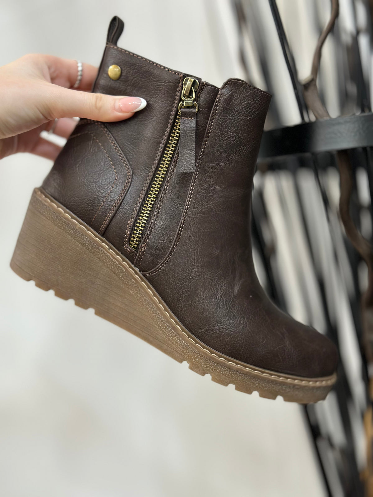 ANTWERP-WEDGE ANKLE BOOT