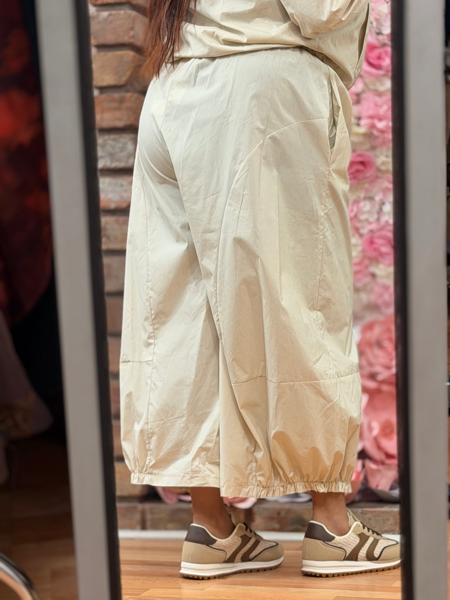 AMARA- PANTALOON OVERSIZED TROUSER