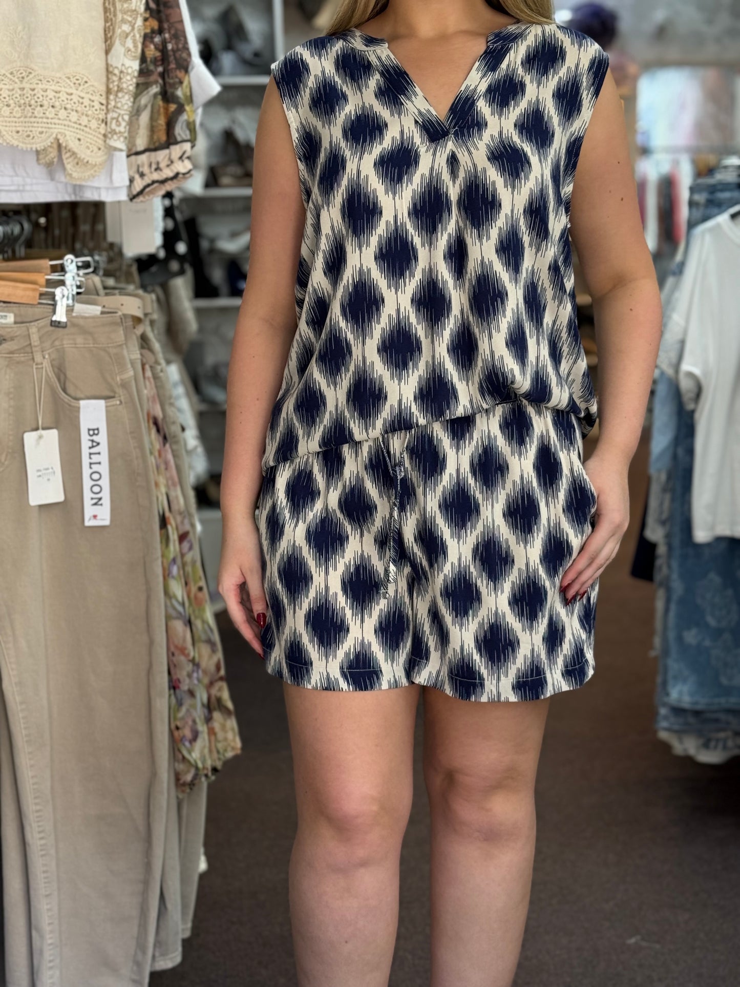BYOUNG JOELLA OGEE PRINT SHORT