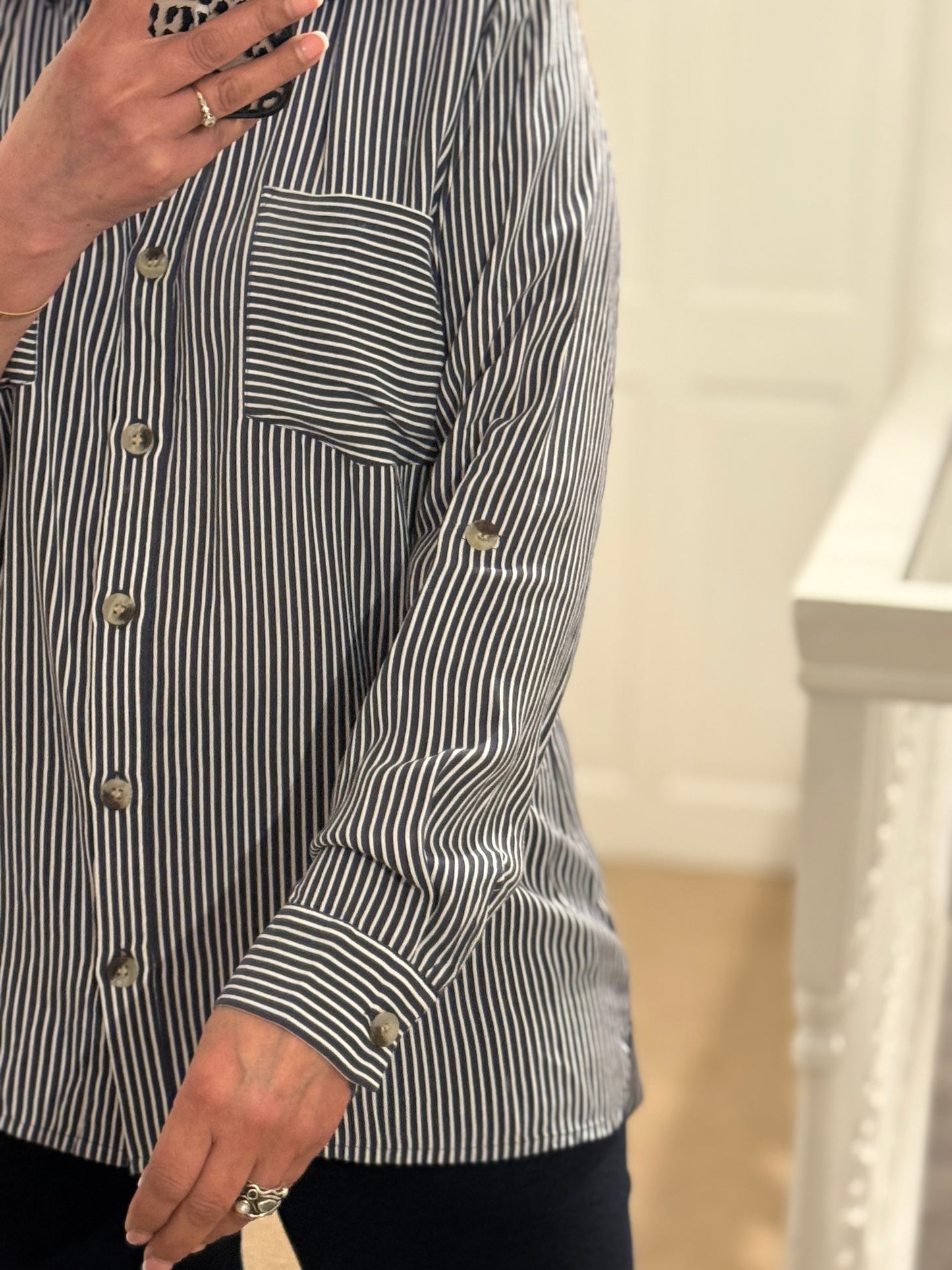 BYOUNG-HALI PINSTIPE SHIRT - #NOVEMBER BF20%