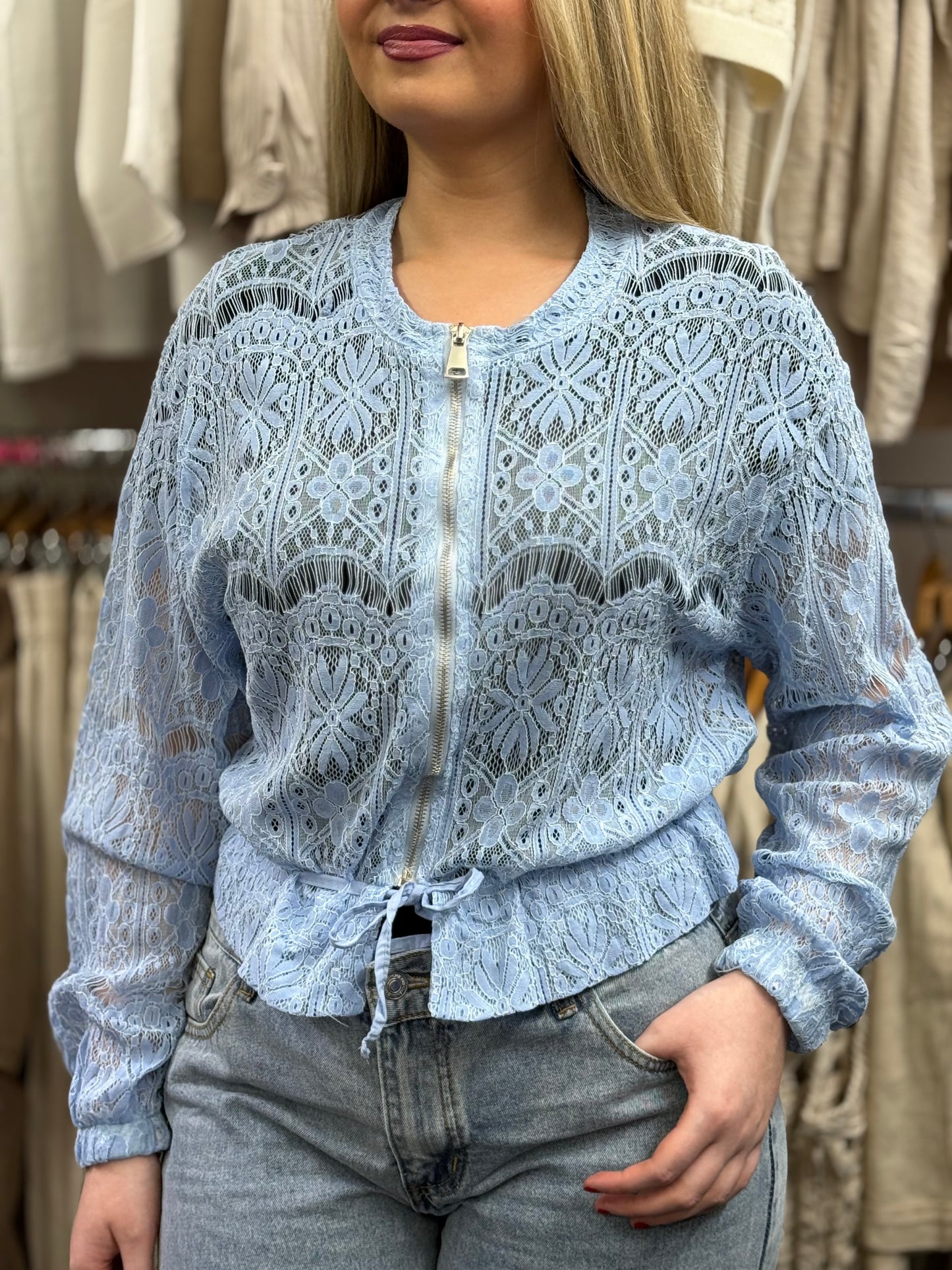BARI-CHARLIE LACE JACKET