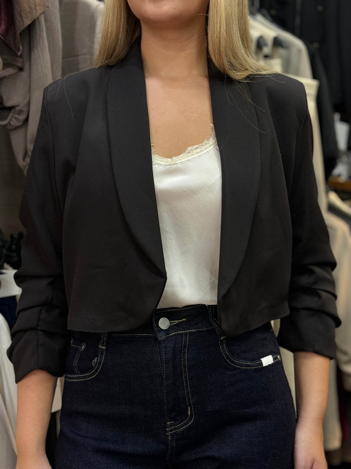 MIMI- CROPPED BLAZER