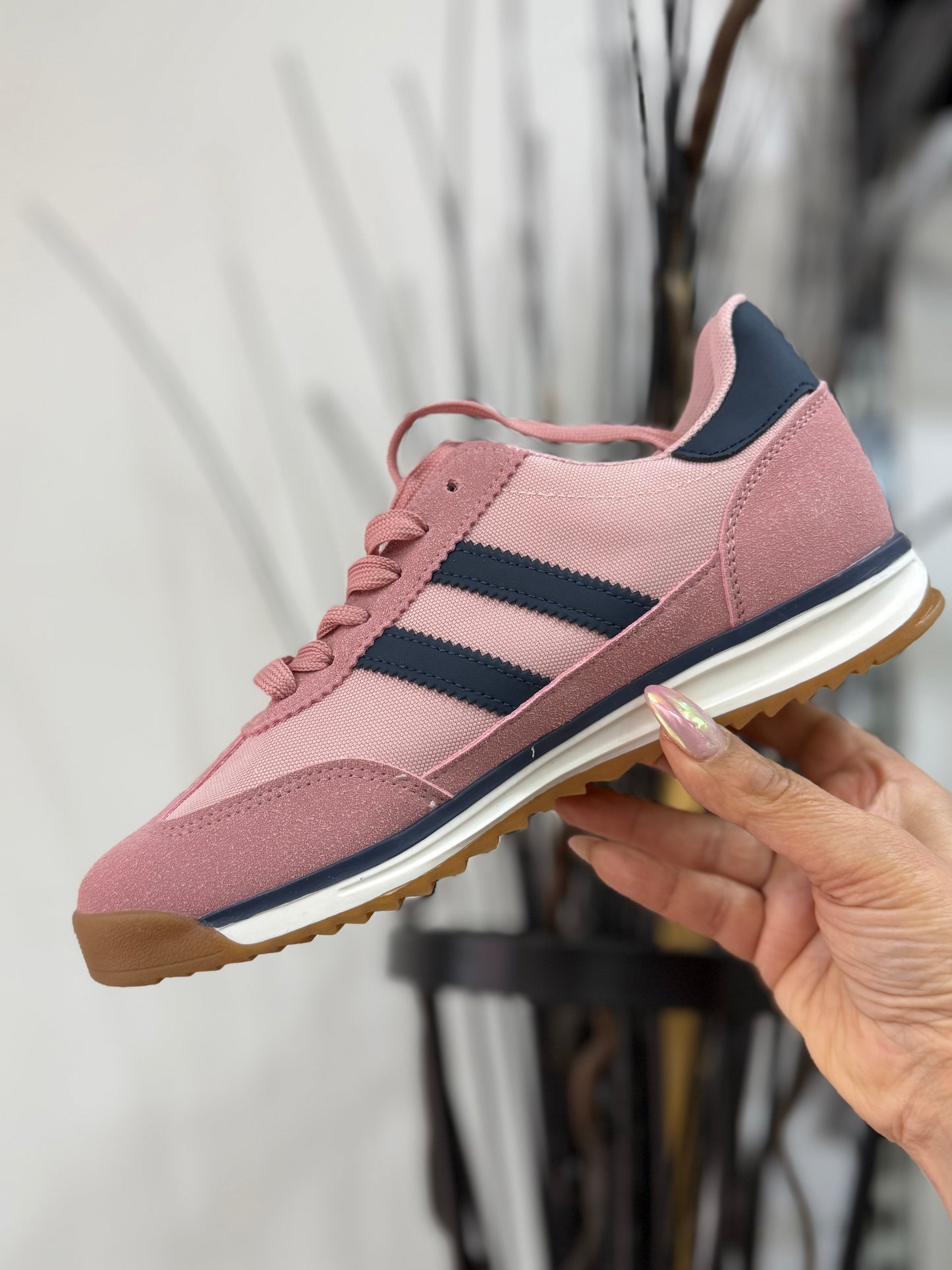 STELLA- PINK/NAVY LACE TRAINER : 🐣AutoEaster£5off@checkout