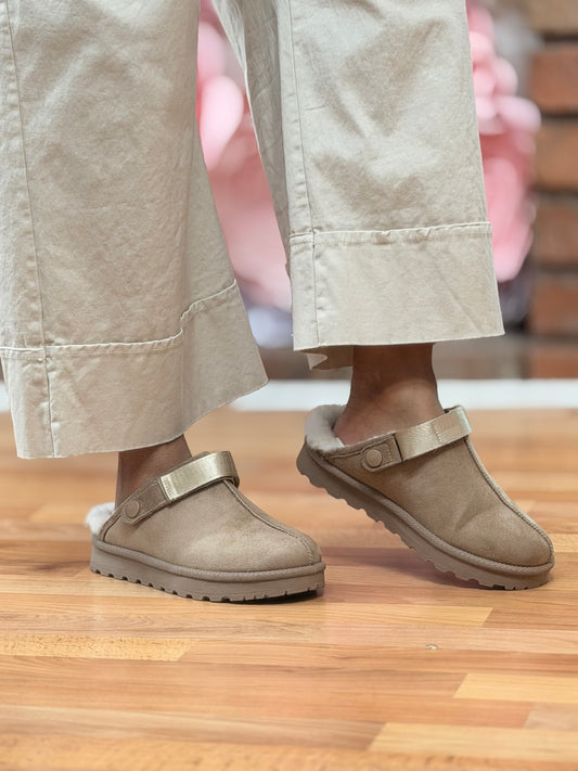 LUNAR-ODESSA ADJUST STRAP SLIPPER- MINK