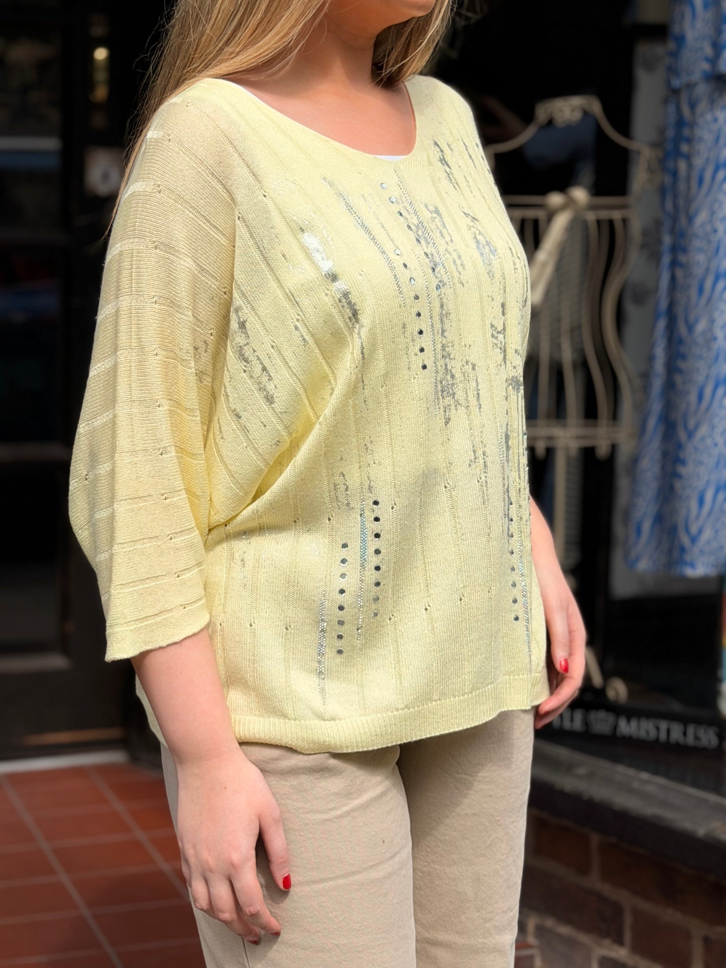 FRENCHIE-V SPARKLE L/WEIGHT KNIT TOP