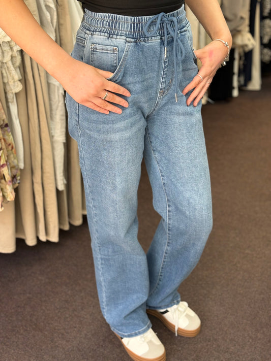 KIM- S/STRETCH PULL UP JEAN