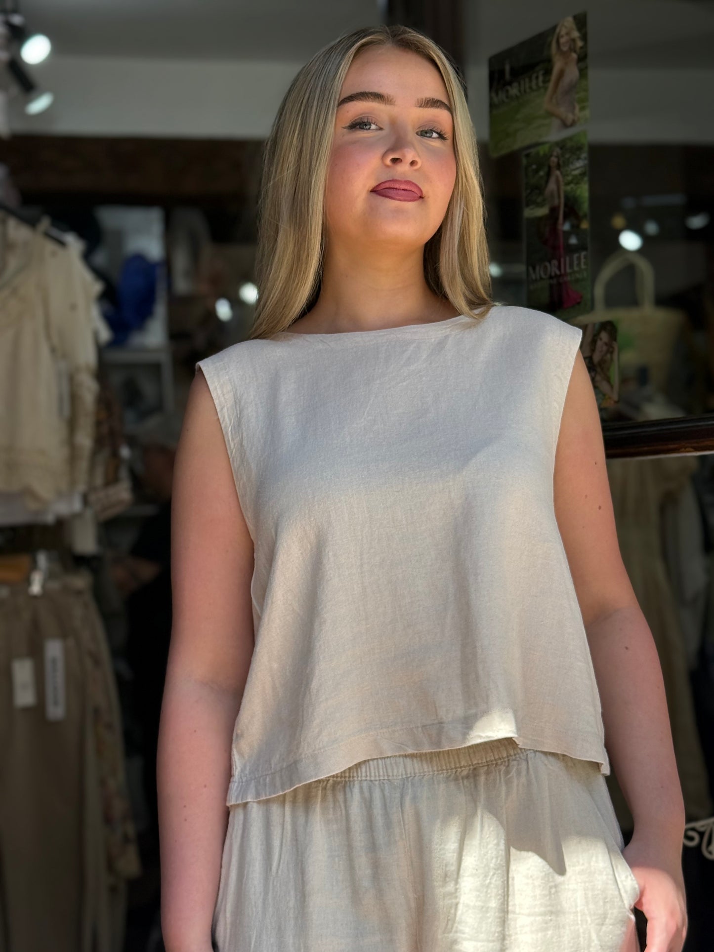 BYOUNG-FALAKKA BUTTON BACK TOP
