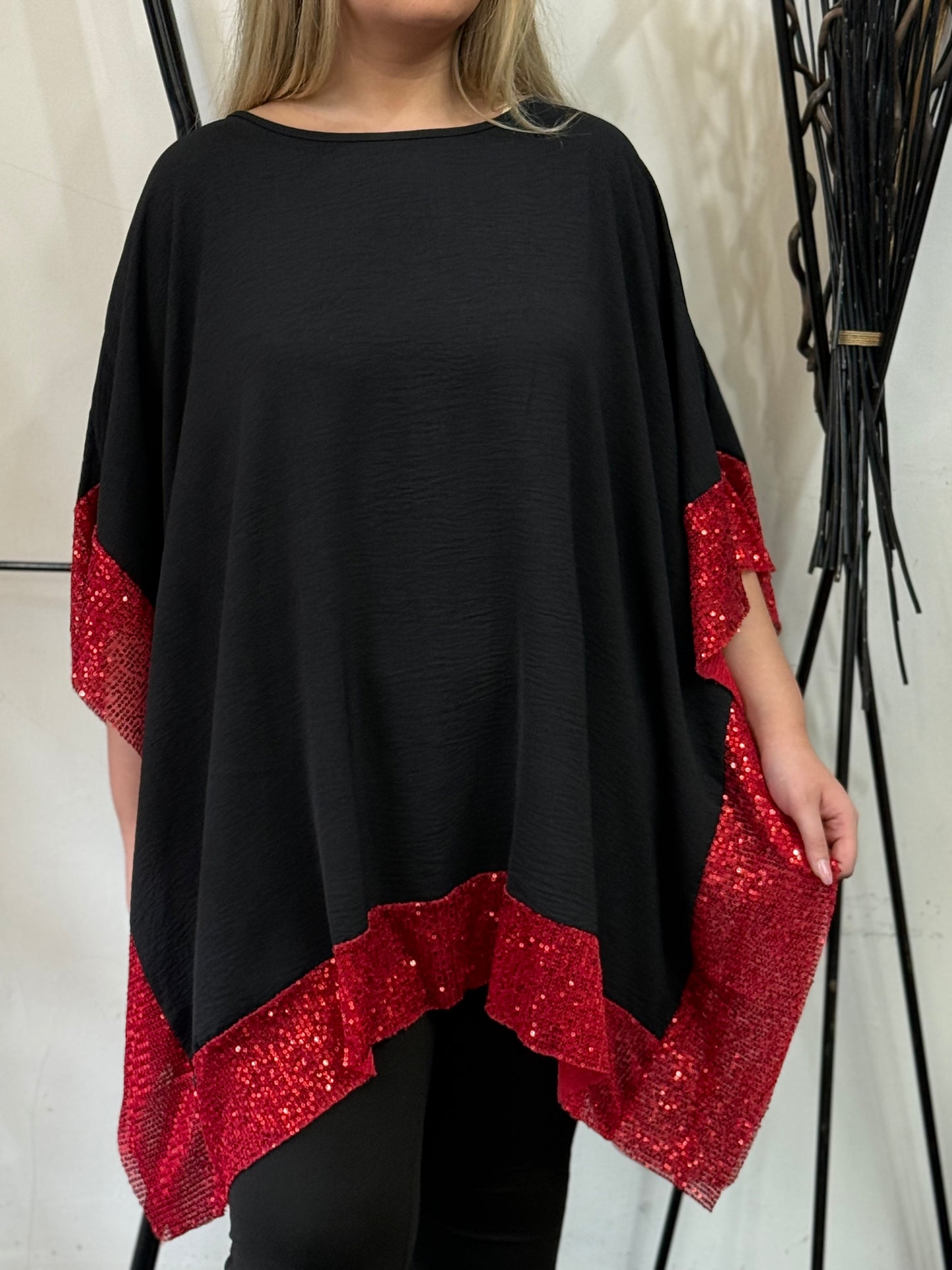 CURVY COLLECTION- BATWING SEQUIN TRIM