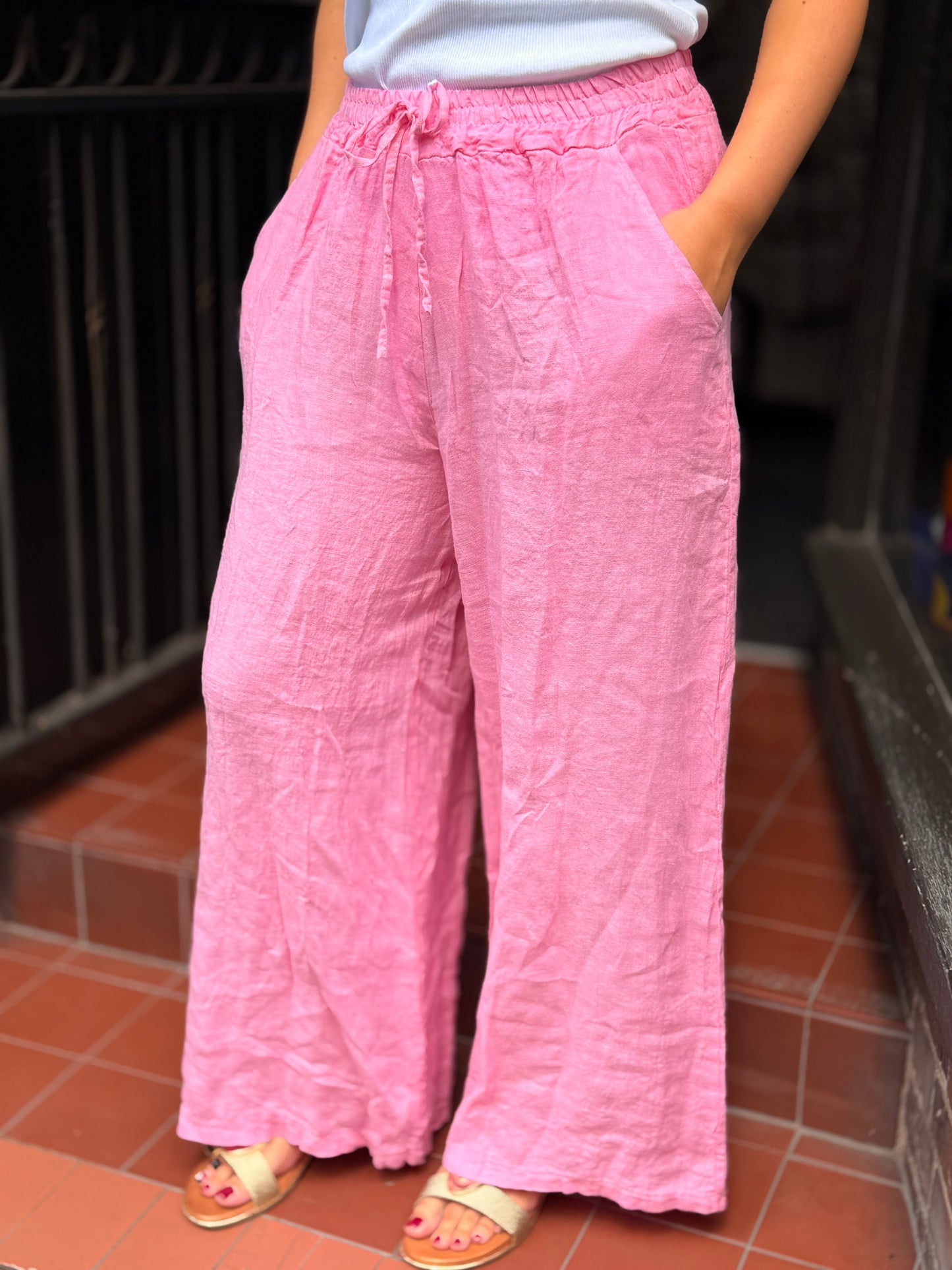 HENLEY-MARA PLAIN W/LEG LINEN TRS