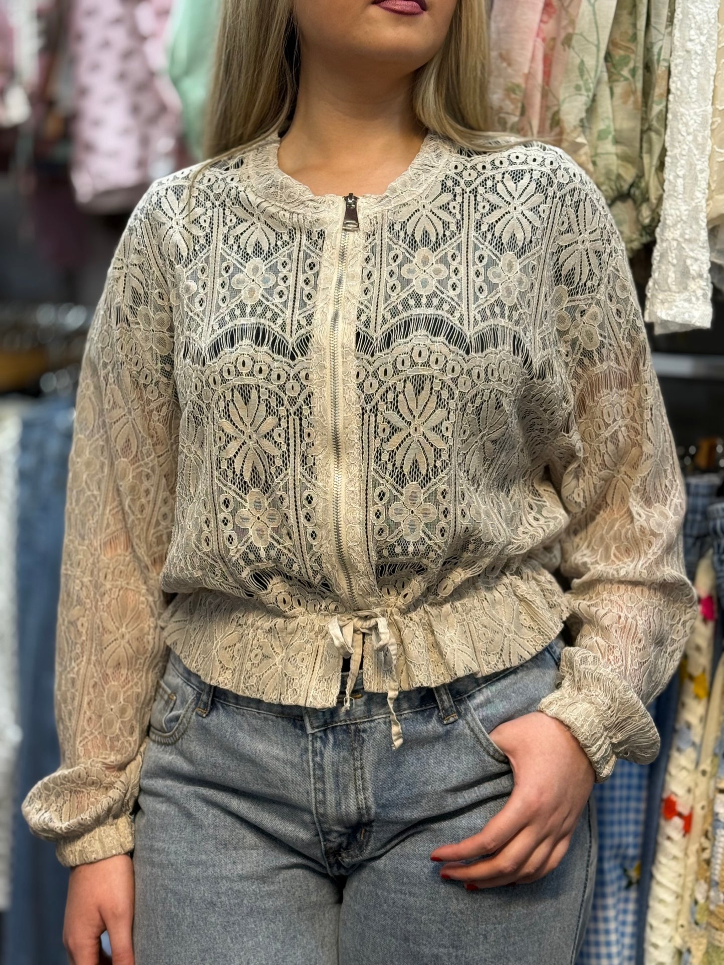 BARI-CHARLIE LACE JACKET