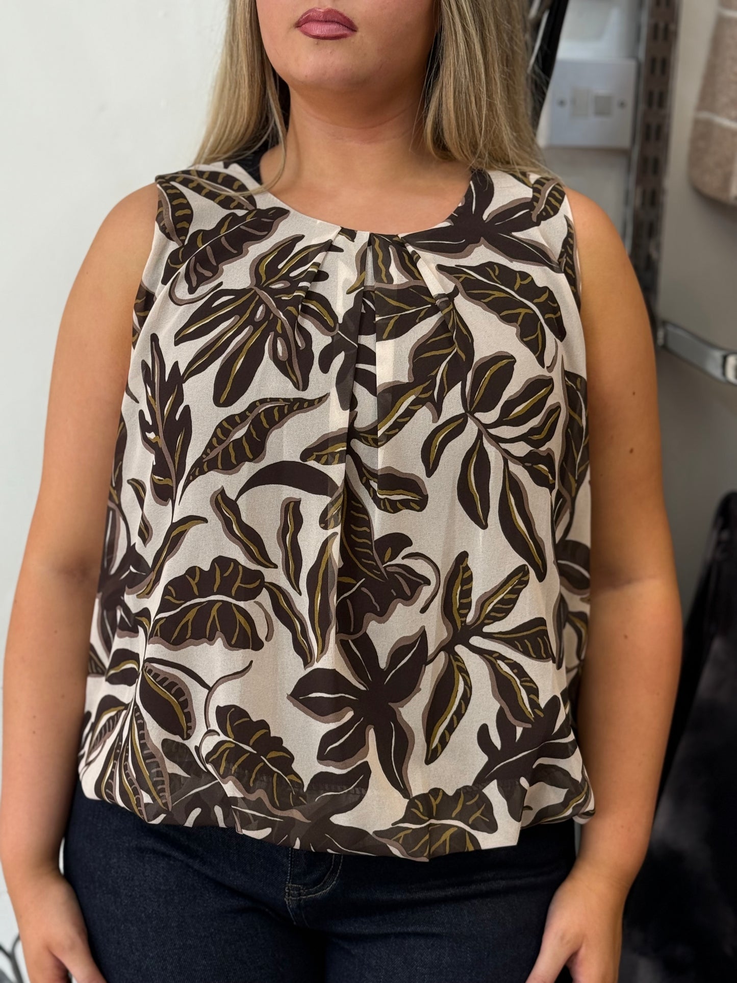 SARA- S/LESS PRINT BUBBLE TOP-#BlackFridaySale -🖤🖤 AUTO XTRA20% off @ Checkout