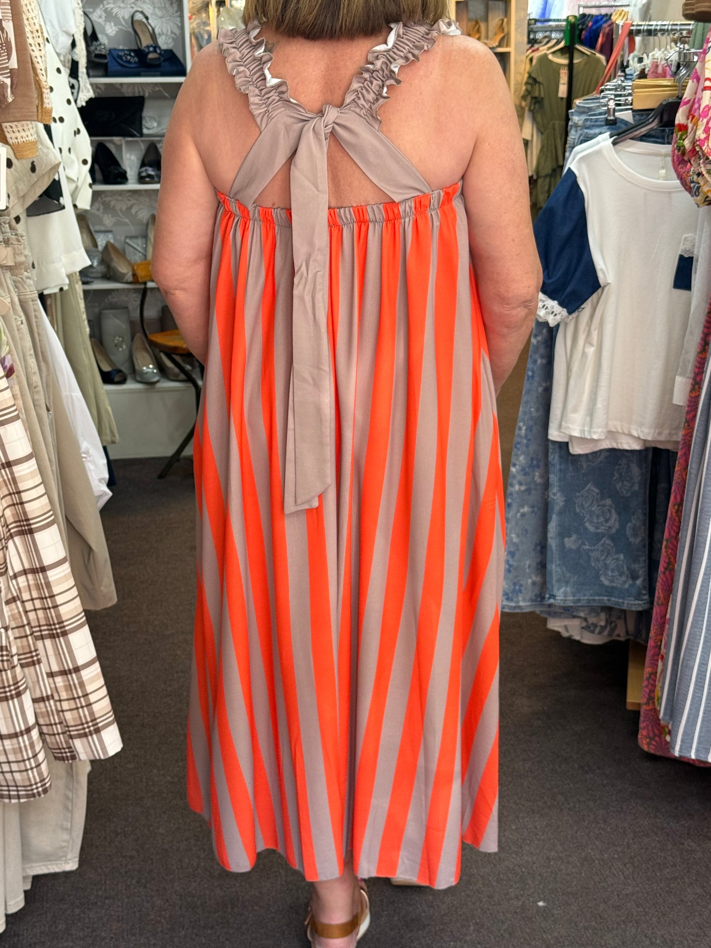 BONNIE- TIE BACK STRIPE OVERSIZED MAXI DRESS