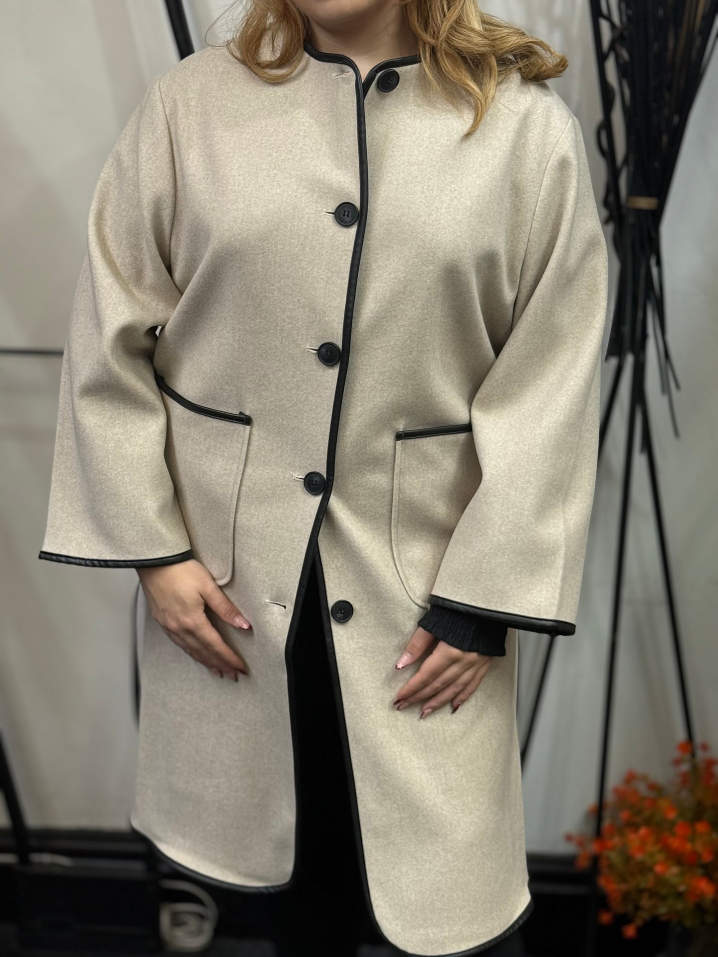 FRANSA- ELIZABETH PU TRIM MELTON LOOK -