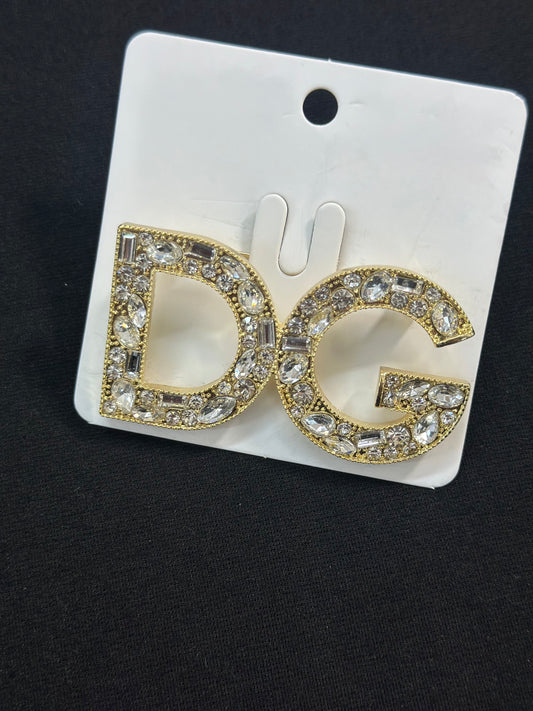 D- INSPIRED BROACH