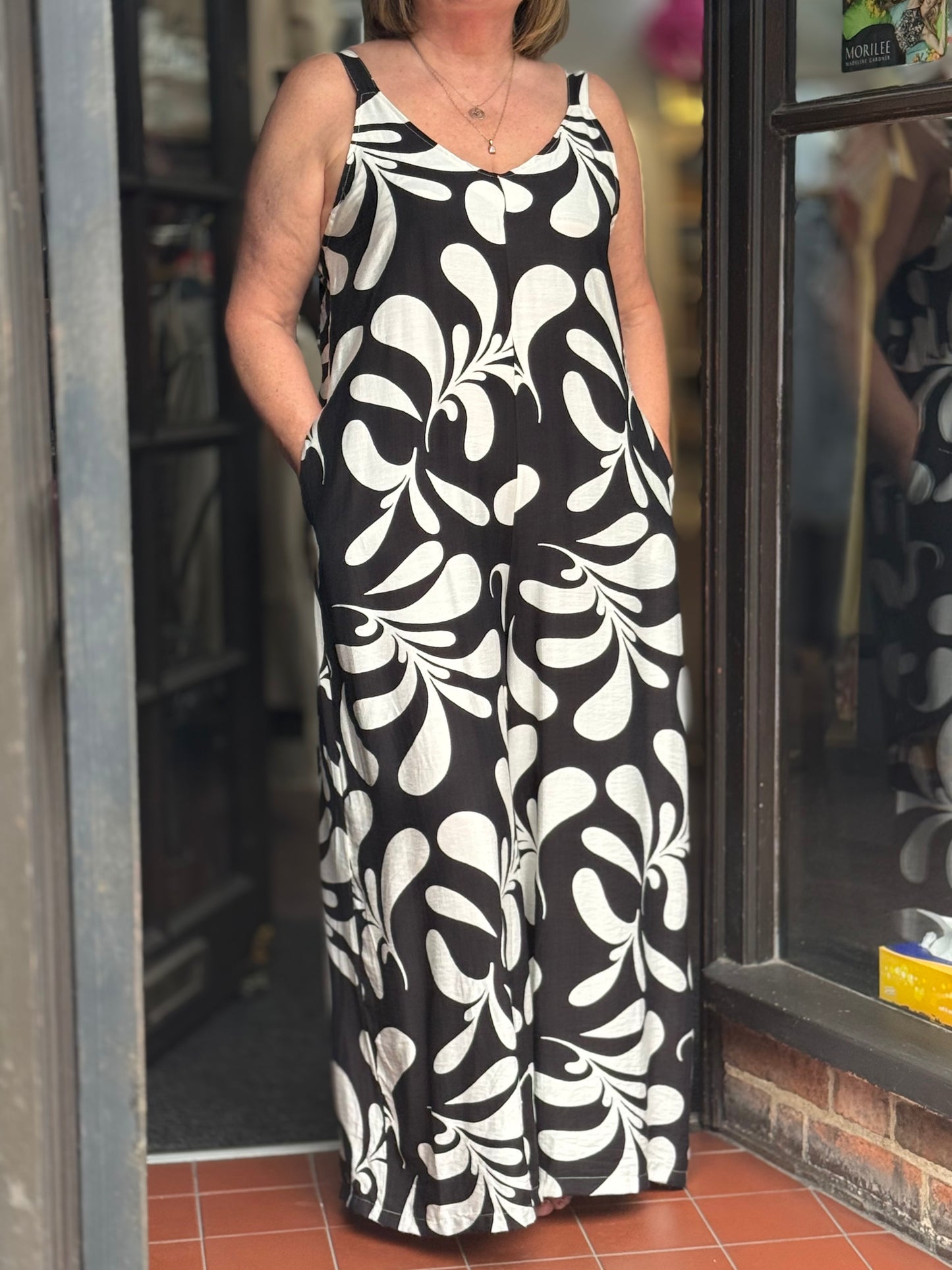 LOTTIE- FLY OUT BLACK/WHITE JUMPSUIT - Fits 10-14/16 #BankHoliday20%OFF