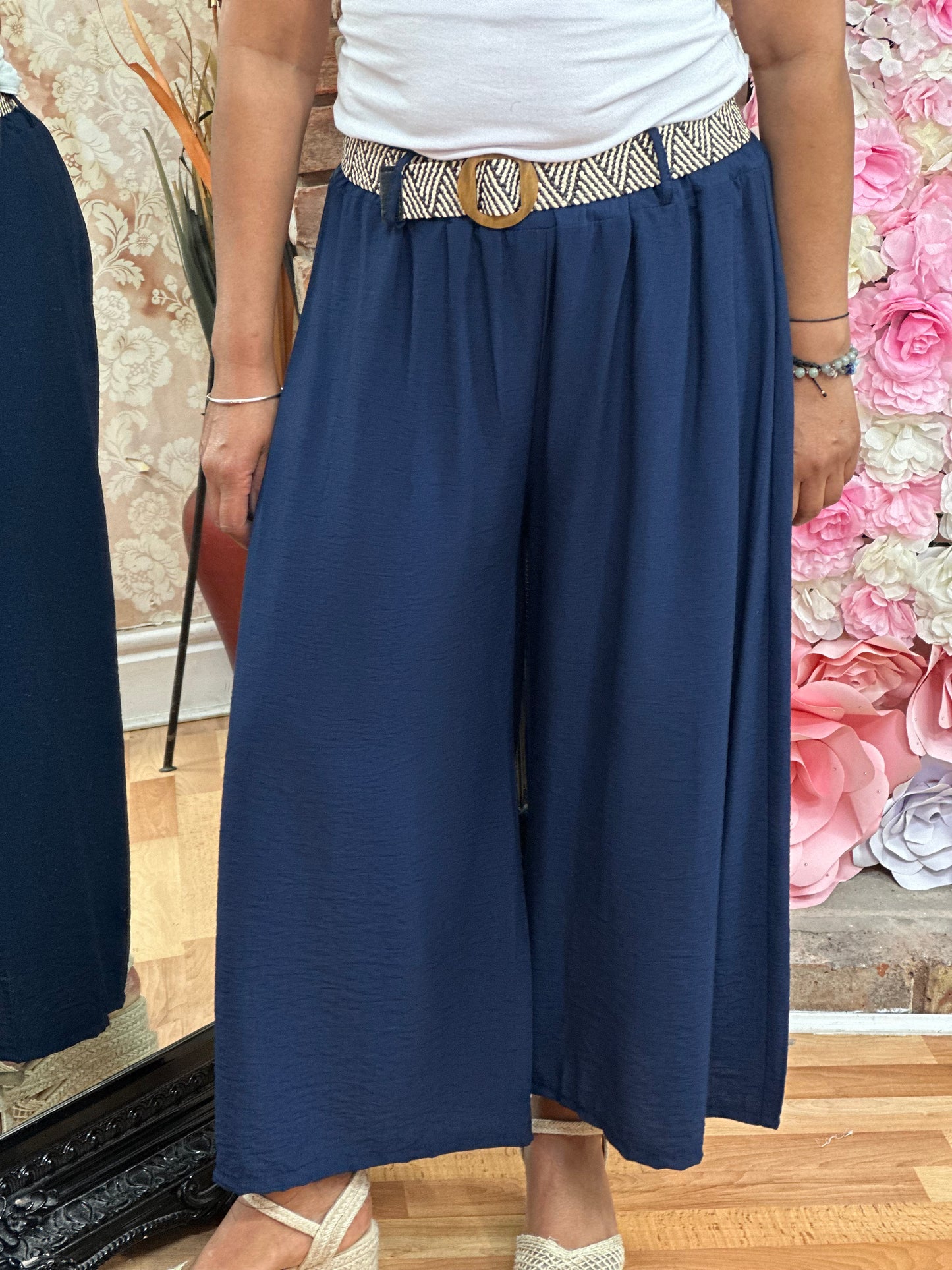 WIDE LEG BELTED 3/4 PALAZZO