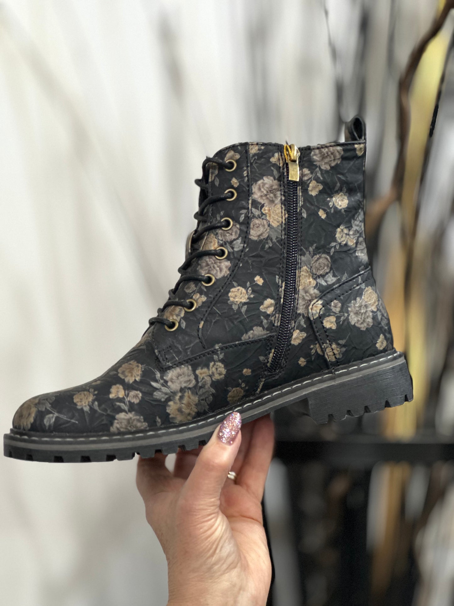 LUNAR DAZZLE FLORAL ANKLE BOOT-BLACK