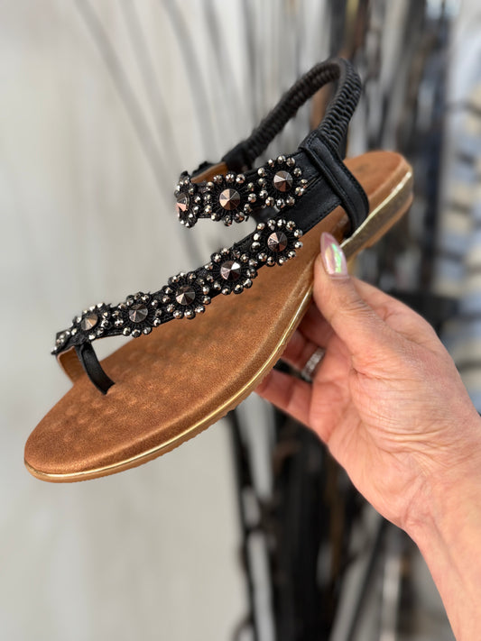 LUNAR- CHARLOTTE SANDAL-BLACK - AUTO15% off @checkout