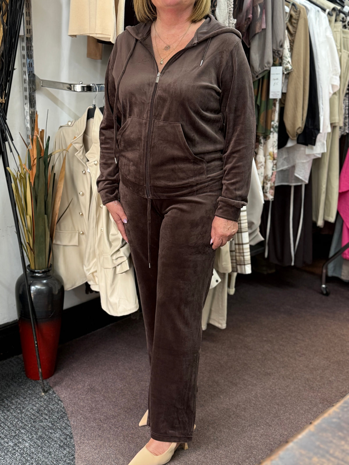 BYOUNG- MITZA VELOUR CO-ORD SET