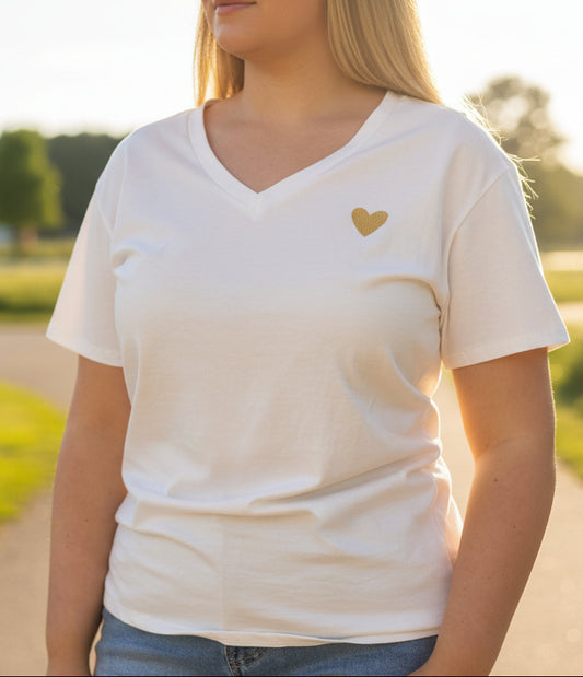 LENA-EMB HEART V/NECK TEE
