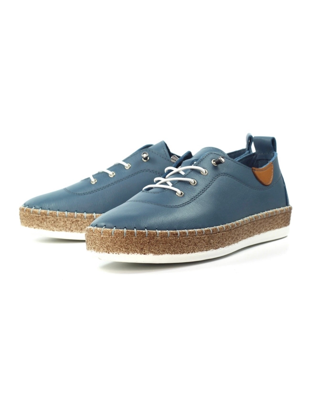 LUNAR- EVIE LEATHER SLIP ON PUMP-
