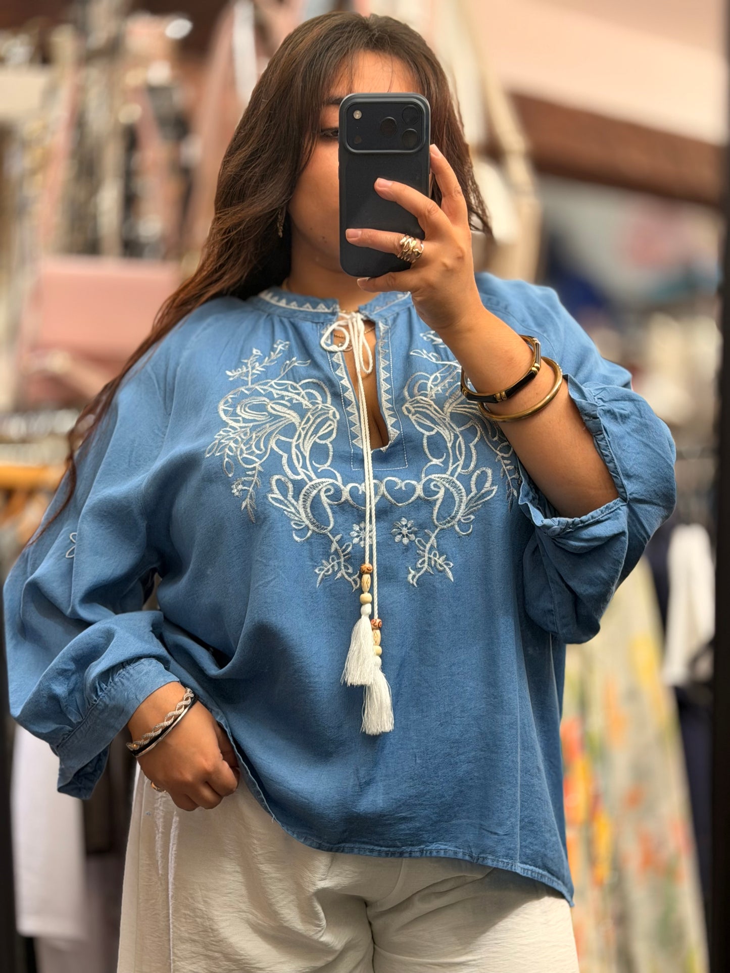 EMELIE-CHAMBRAY BOHO EMB TOP