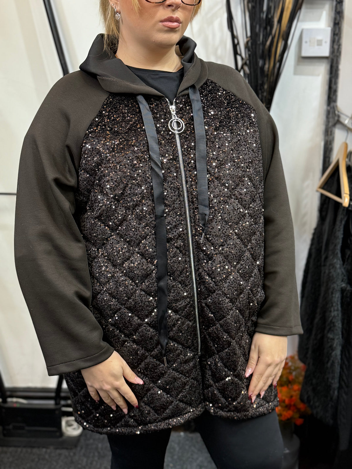 EMMIE-QUILTED PLUSH SEQUIN HOODY JKT-