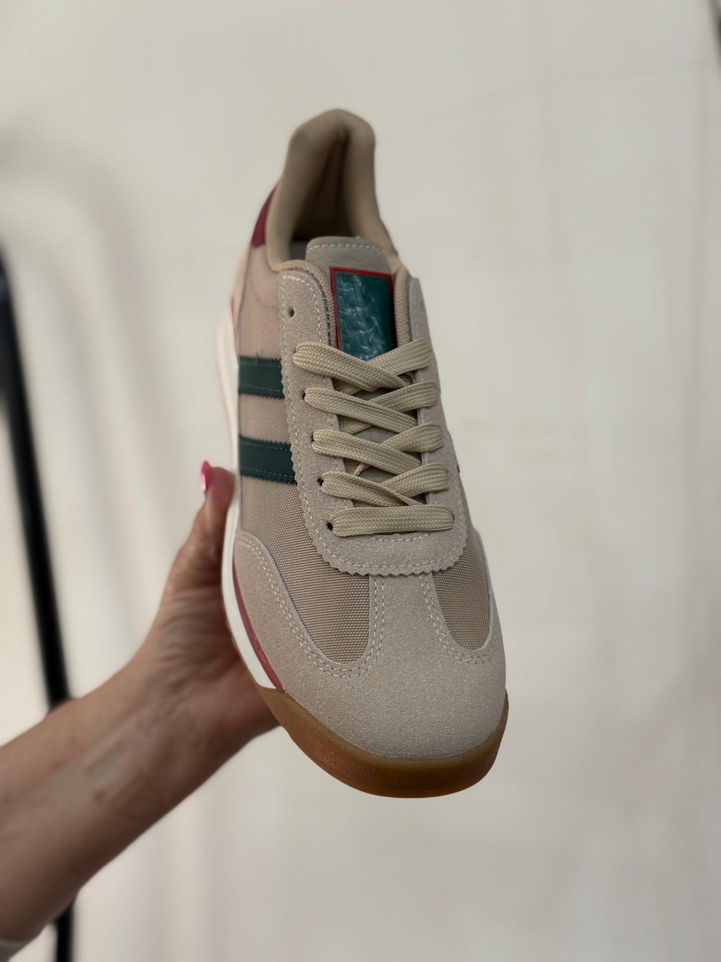 STELLA- BEIGE/GREEN RETRO LACE TRAINER- FLASH AUTO £5 OFF@Checkout