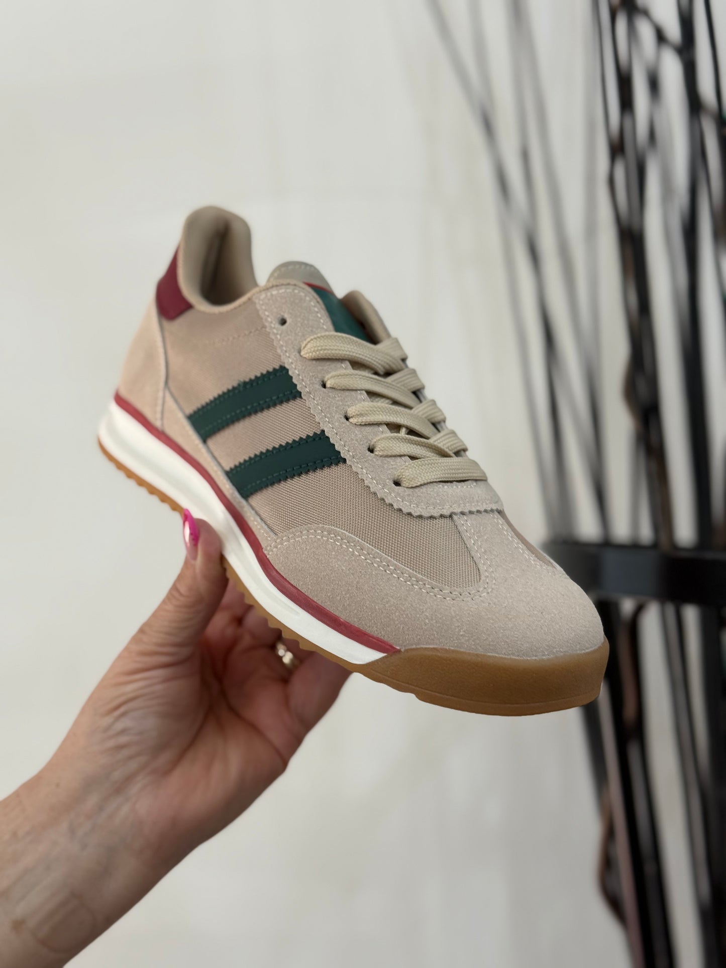 STELLA- BEIGE/GREEN RETRO LACE TRAINER- FLASH AUTO £5 OFF@Checkout