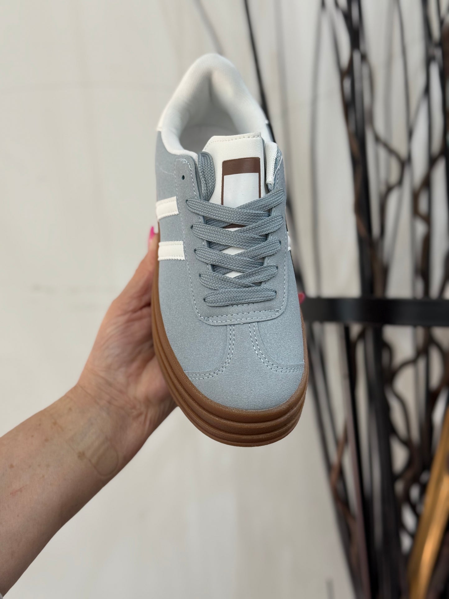 NAOMI- GUM RETRO TRAINER- BLUSH & BLUE- FLASH AUTO £5 OFF@Checkout