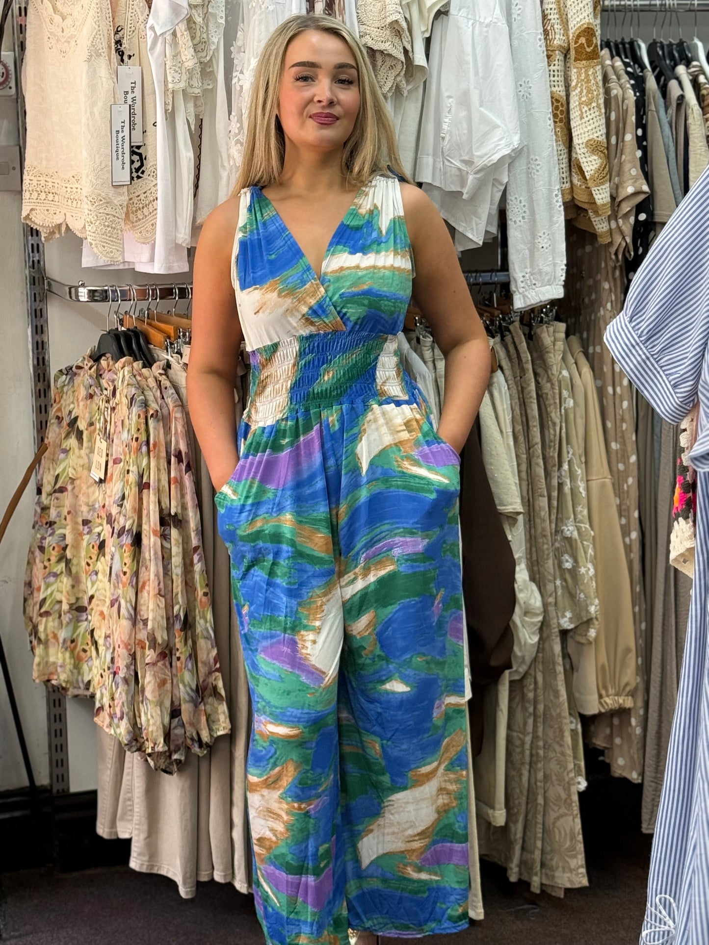 MYLA- S/SLV V/NECK JUMPSUIT