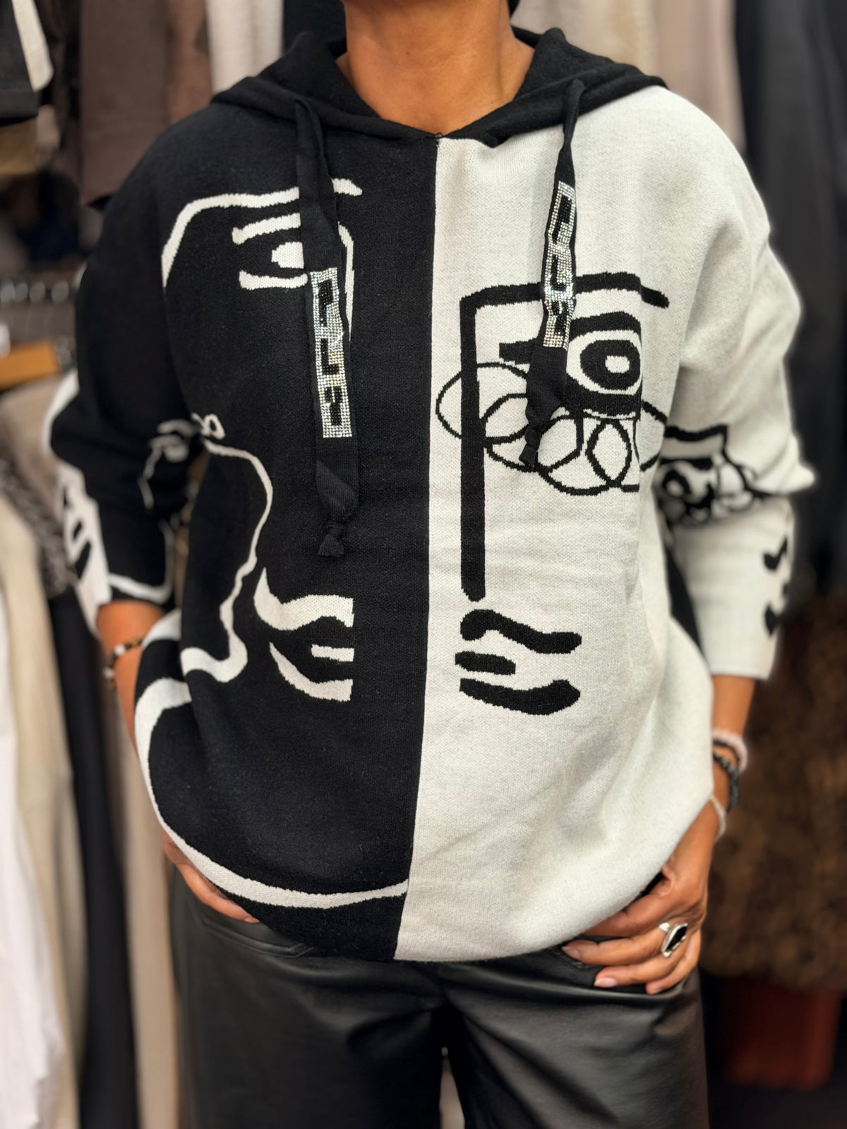 ISLA- *FACES PREMIUM KNIT HOODY JUMPER