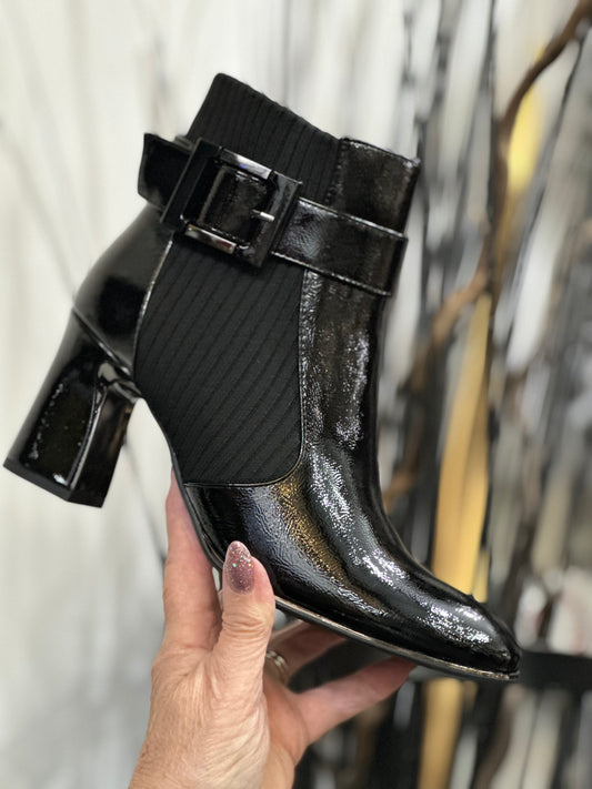 LUNAR TRUDY ANKLE BOOT-