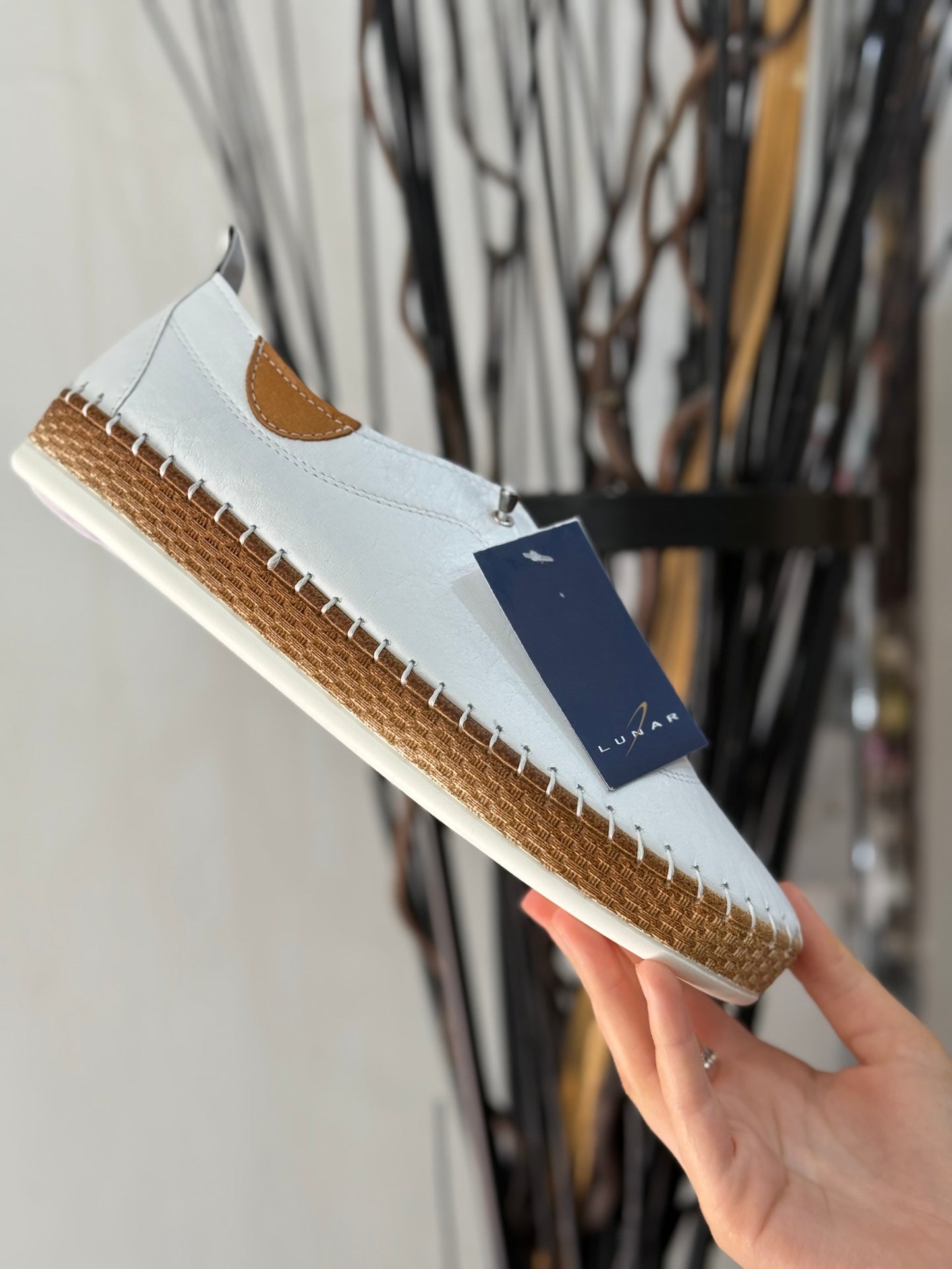 LUNAR- EVIE LEATHER SLIP ON PUMP-