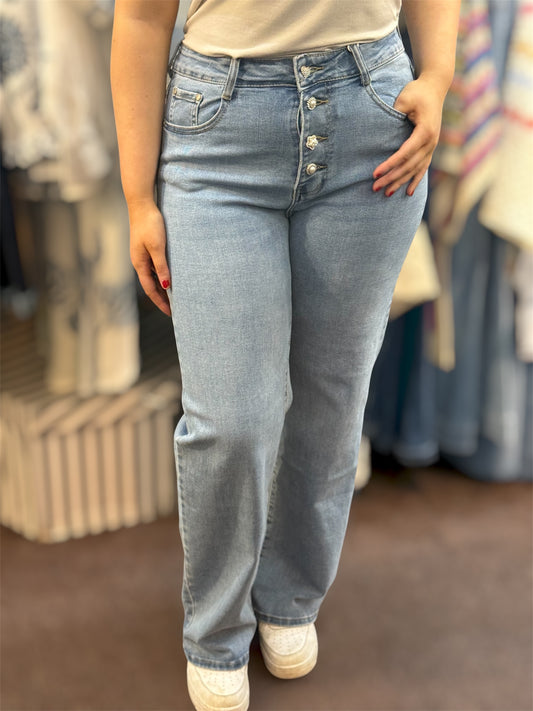 SIA- GSMACK W/LEG DIAMANTE BUTTON JEAN