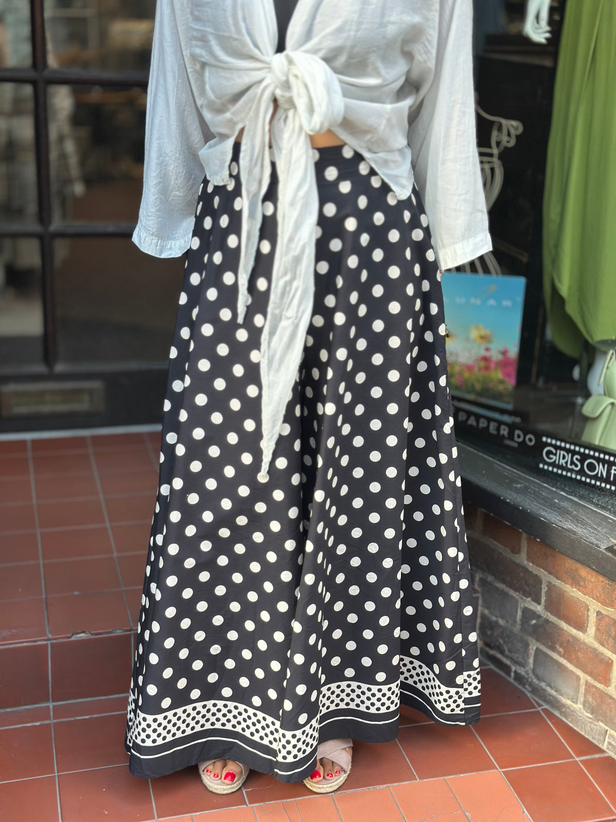 SIENNA- SPOTTY FLARE TROUSER BLACK/WHITE