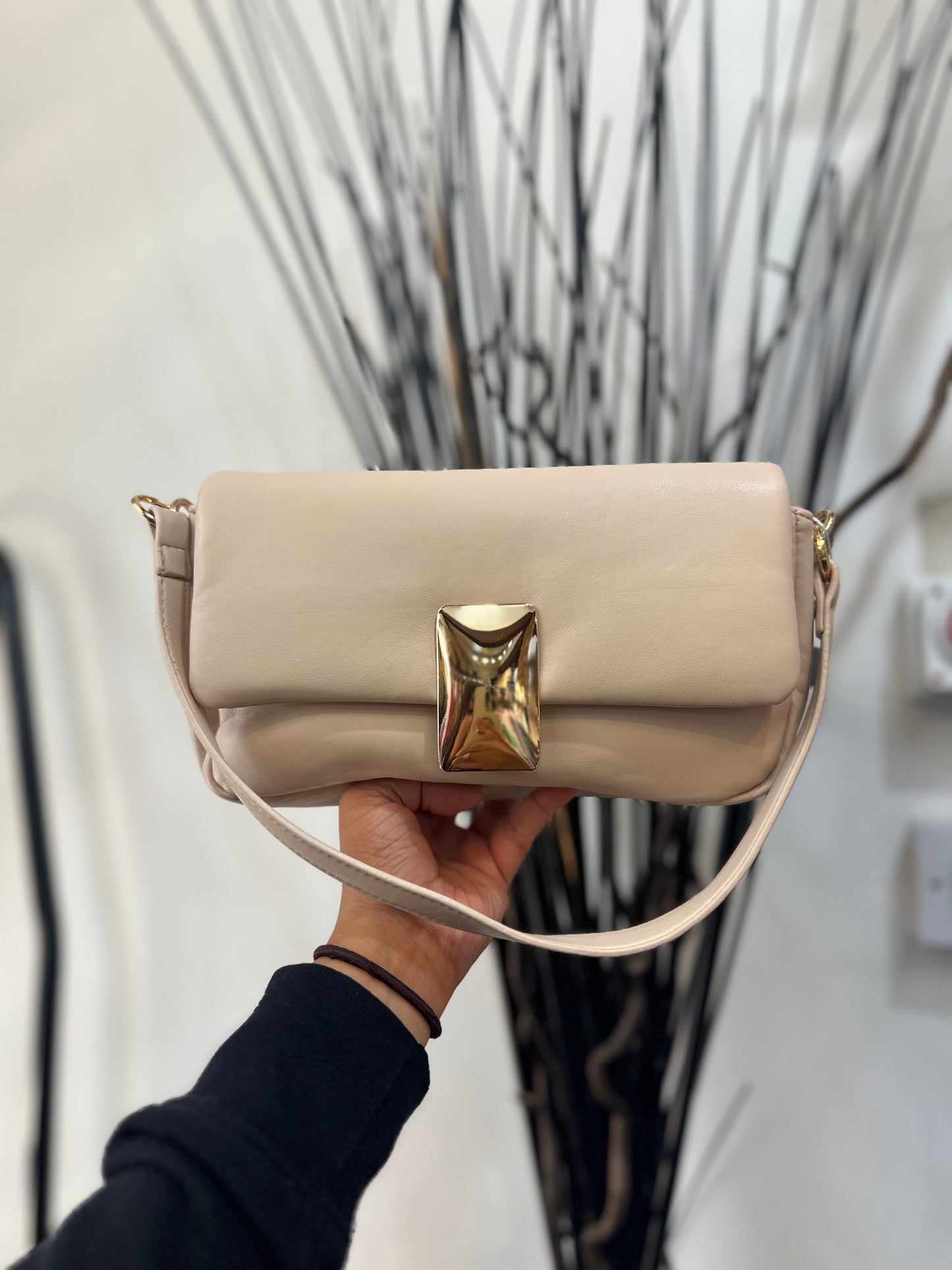 NIKKI SOFT TOUCH GOLD BUCKLE BAG