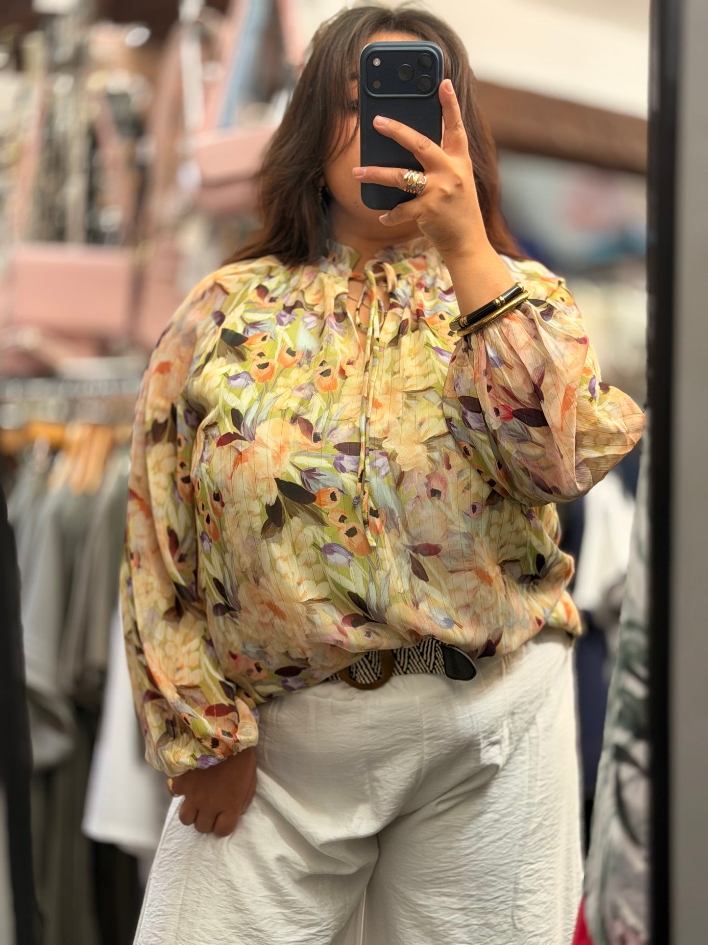 ELENA- LOREX CHIFFON FLOWER TOP