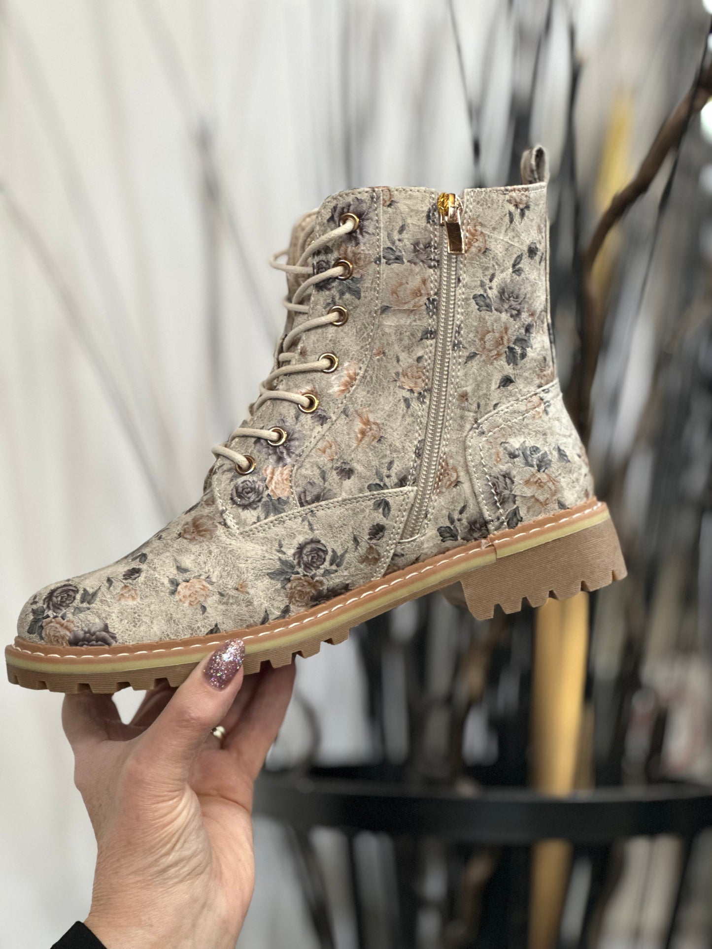 LUNAR DAZZLE FLORAL ANKLE BOOT- BEIGE-