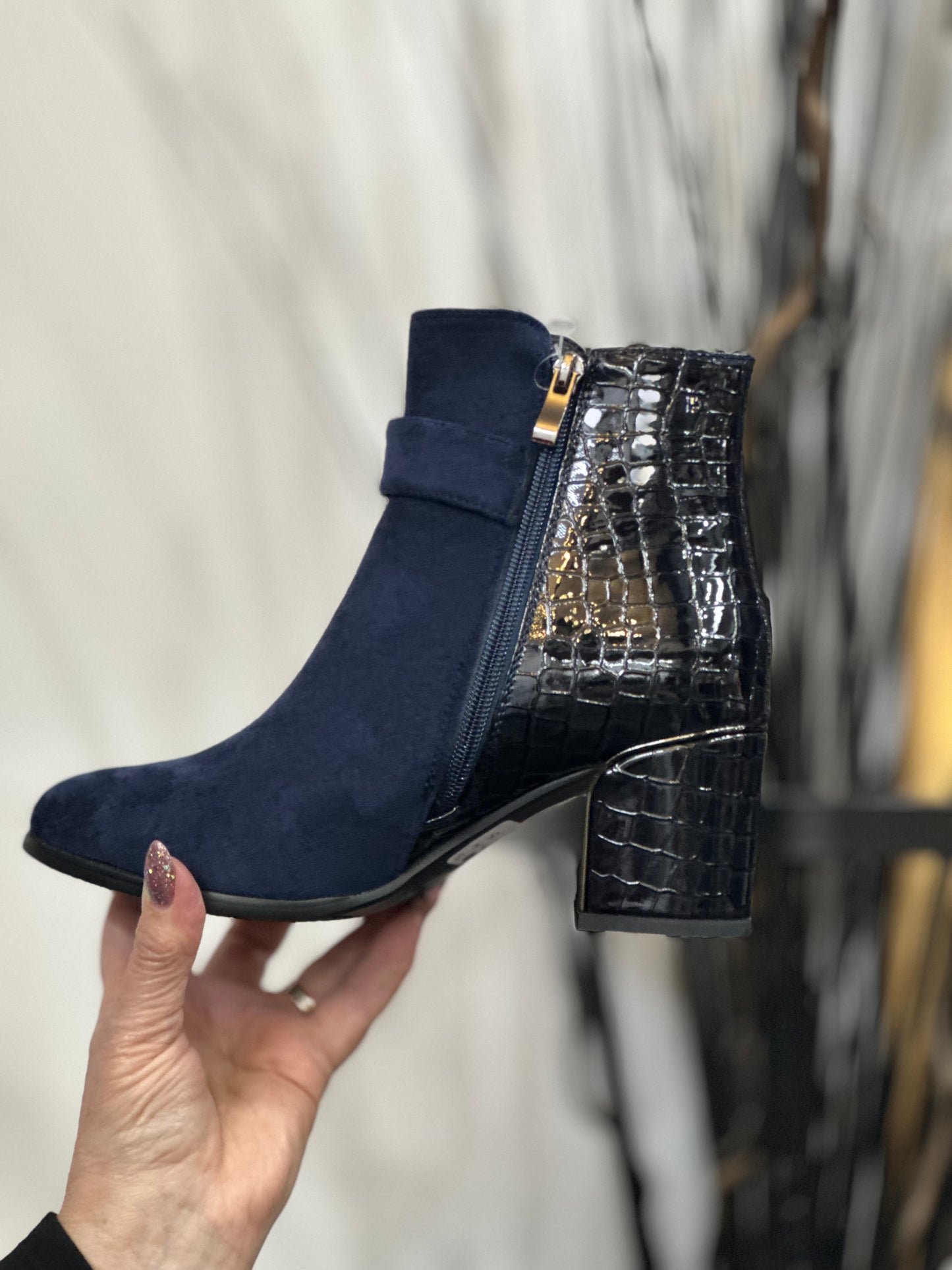 EUROPA LUNAR ANKLE BOOT - NAVY 50% OFF