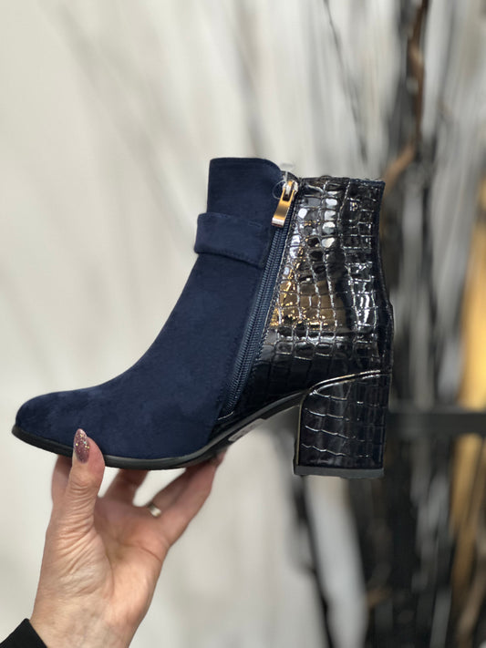 EUROPA LUNAR ANKLE BOOT - NAVY 50% OFF