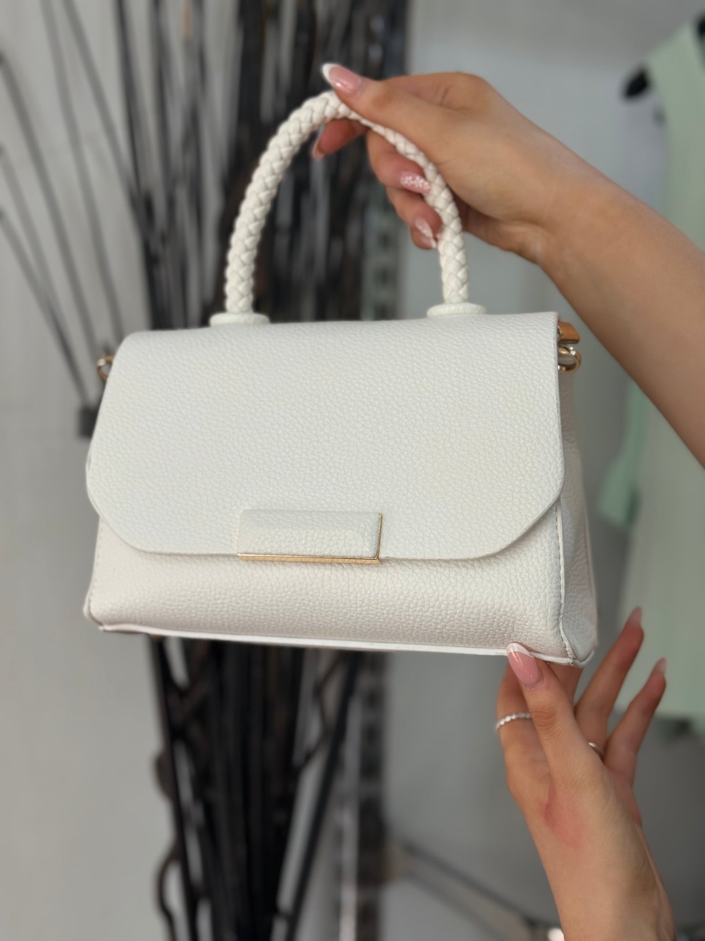 AMY- BRAIDED HANDLE BAG