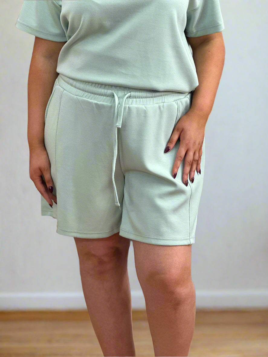 BYOUNG-PUSTI SHORTS-CO-ORD -FLASH 25% OFF