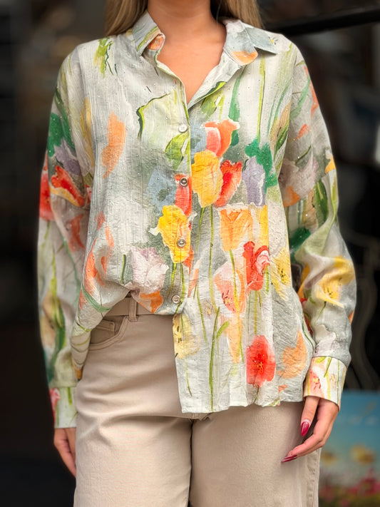 IVONNE -FLORAL PRINT STUDS SHIRT