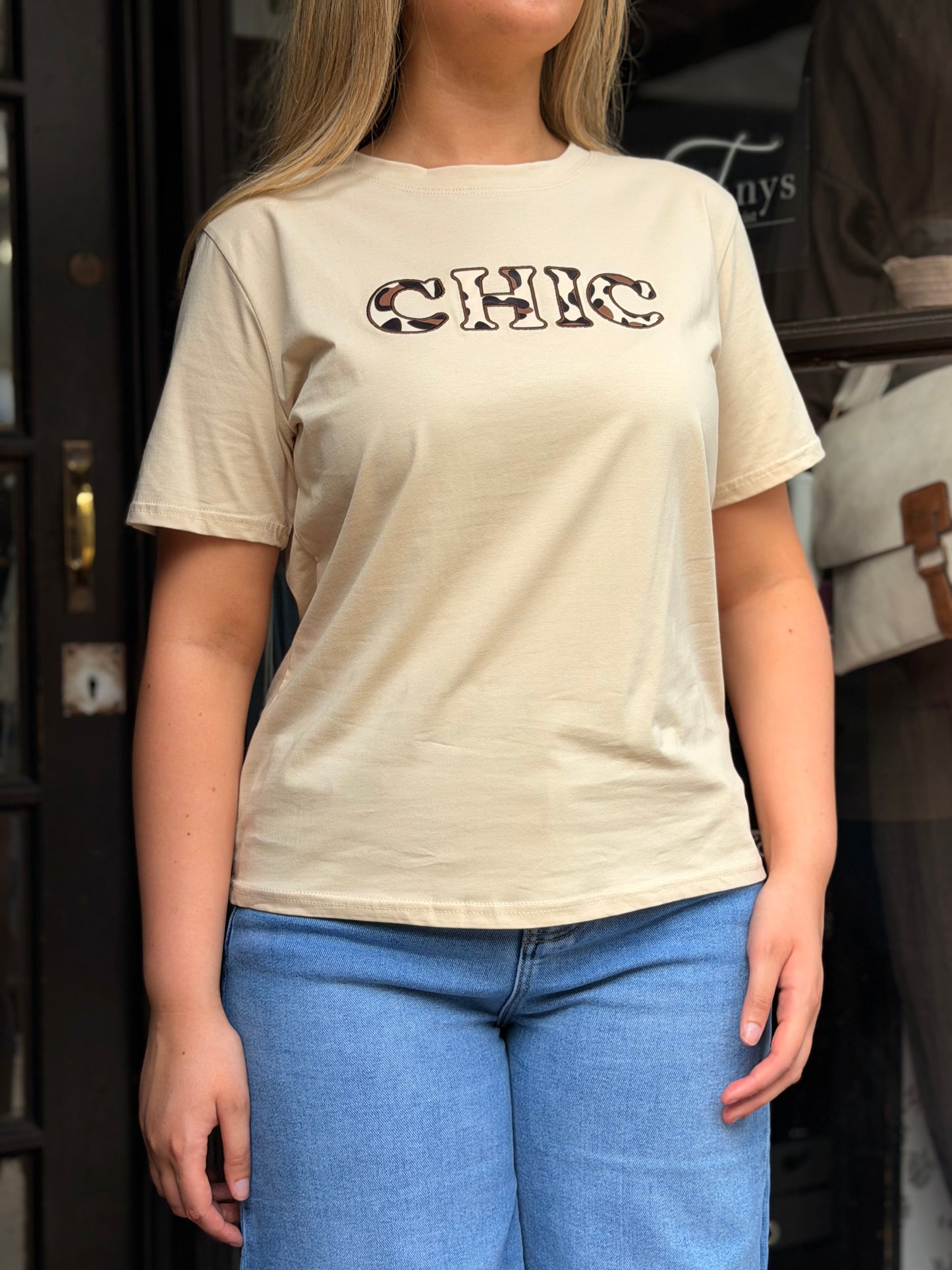 SLOGAN TEE-CHIC ANIMAL