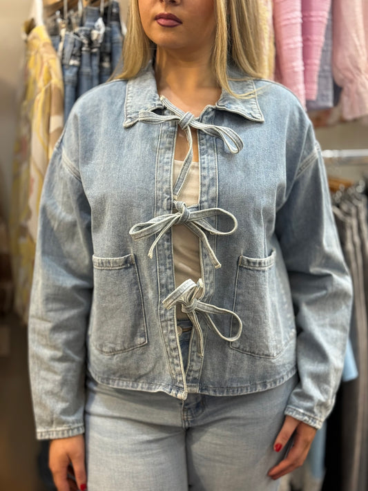 MILEY-TIES  FRONT DENIM JACKET 🌼